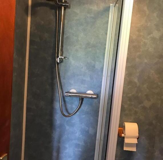 مبيت وإفطار Green Bridge Inn