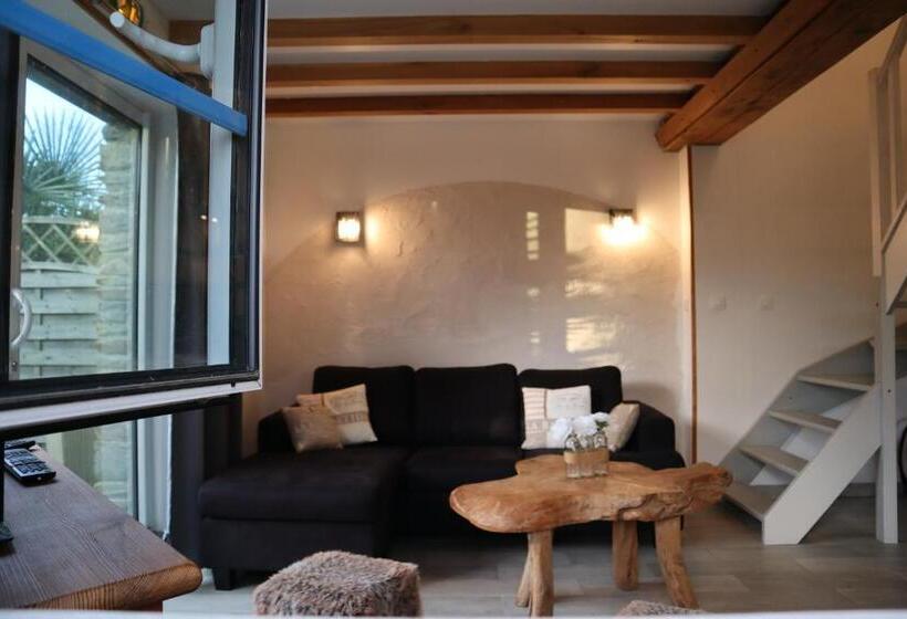 ベッドアンドブレックファースト La Bastide Du Moulin   Mont St Michel