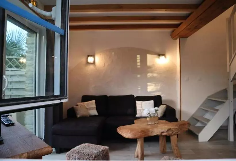 ベッドアンドブレックファースト La Bastide Du Moulin   Mont St Michel