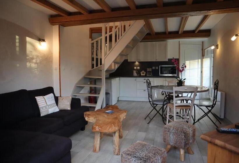 ベッドアンドブレックファースト La Bastide Du Moulin   Mont St Michel