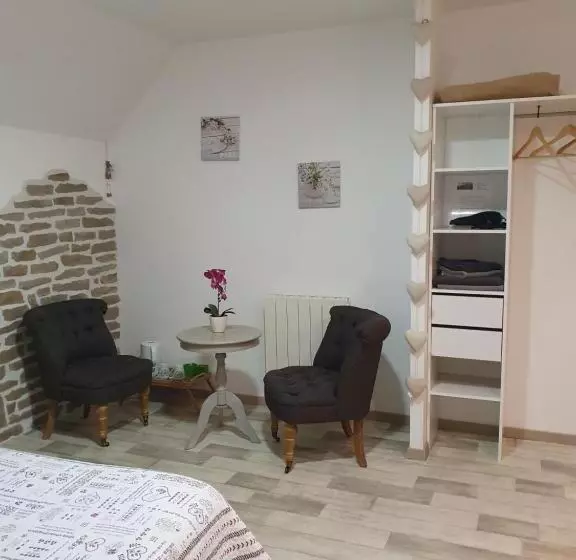 ベッドアンドブレックファースト La Bastide Du Moulin   Mont St Michel