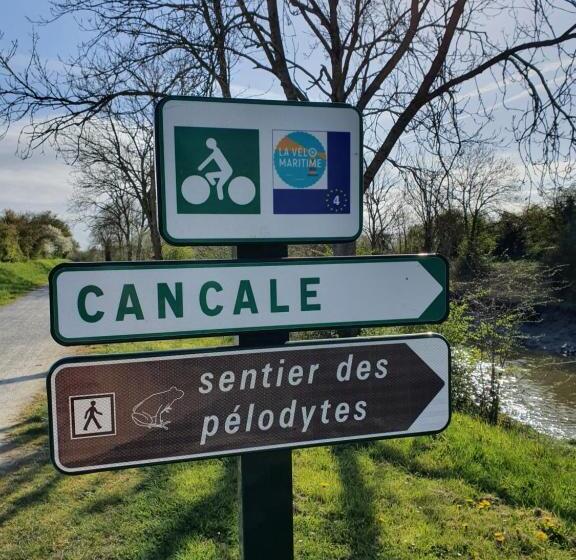 ベッドアンドブレックファースト La Bastide Du Moulin   Mont St Michel