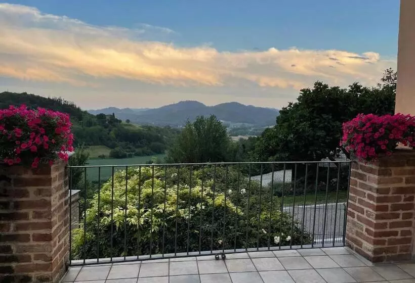 Aamiaismajoitus (B&B) La Cantinetta Resort