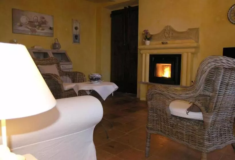 Aamiaismajoitus (B&B) La Cantinetta Resort