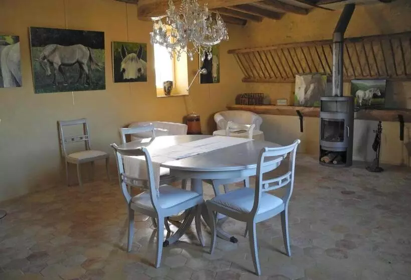 Aamiaismajoitus (B&B) Le Pautonier