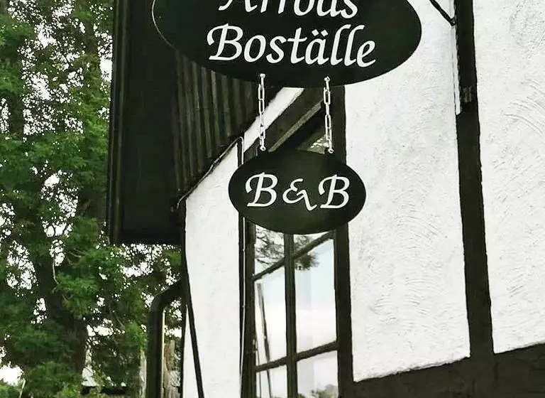 Aamiaismajoitus (B&B) årröds Boställe