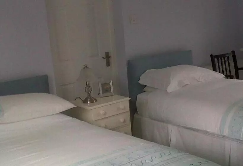 Aamiaismajoitus (B&B) The Coach House