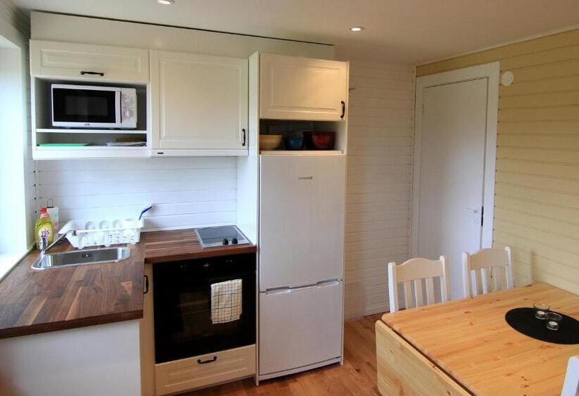 Bergs Slussar Vandrarhem & Stugor