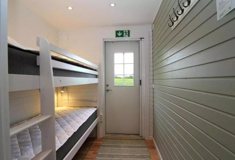 Bergs Slussar Vandrarhem & Stugor