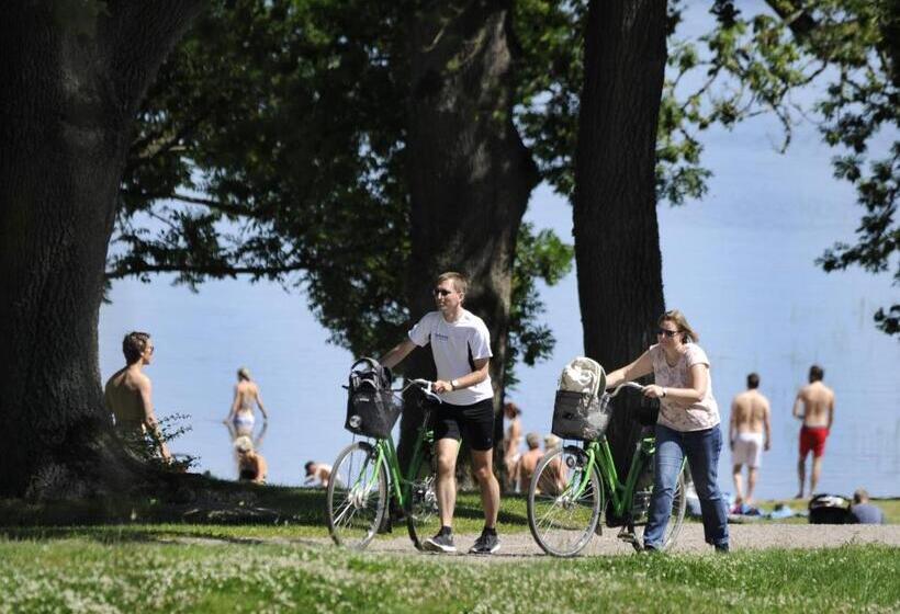 Bergs Slussar Vandrarhem & Stugor