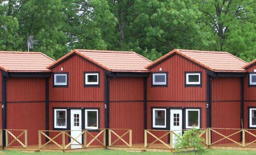 Bergs Slussar Vandrarhem & Stugor