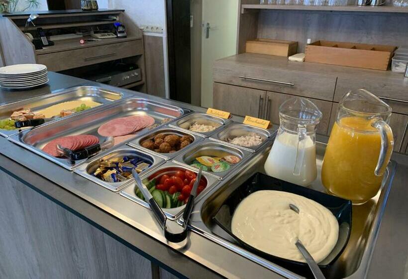 Garni Hotel Im Fachwerkhof