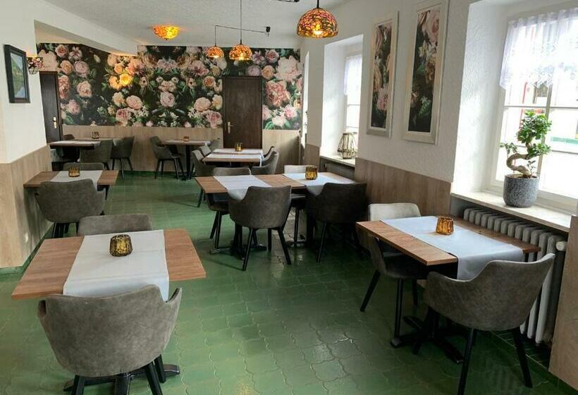 Garni Hotel Im Fachwerkhof