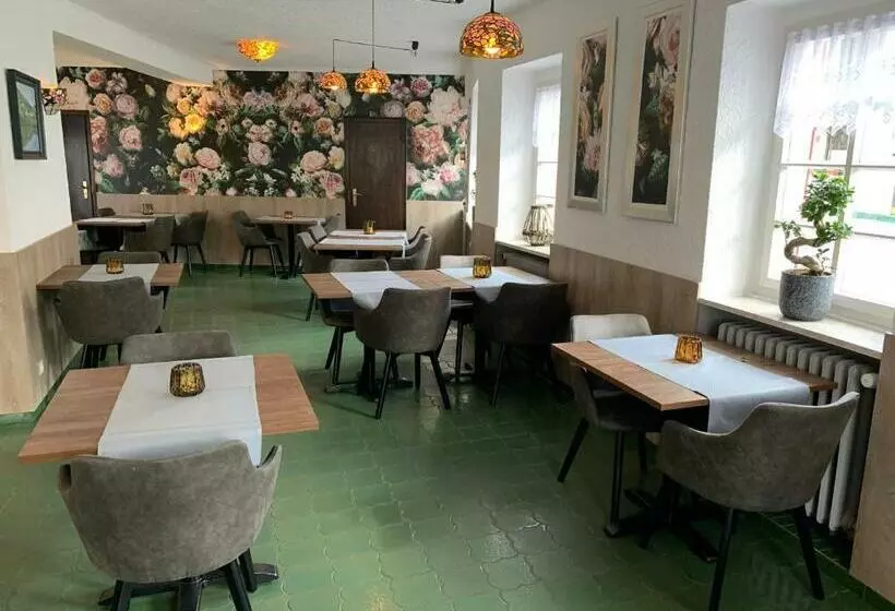 Garni Hotel Im Fachwerkhof