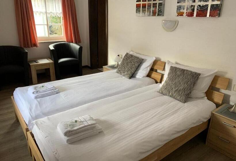 Garni Hotel Im Fachwerkhof