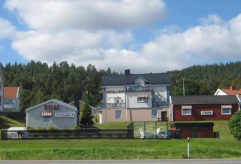 ホテル Dockstabaren