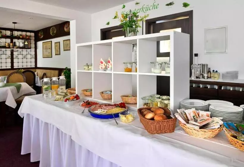 Hotelli Im Kräutergarten