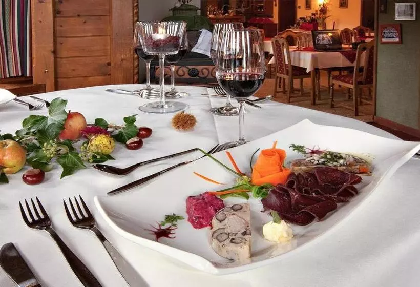 Hotelli Restaurant Stigenwirth