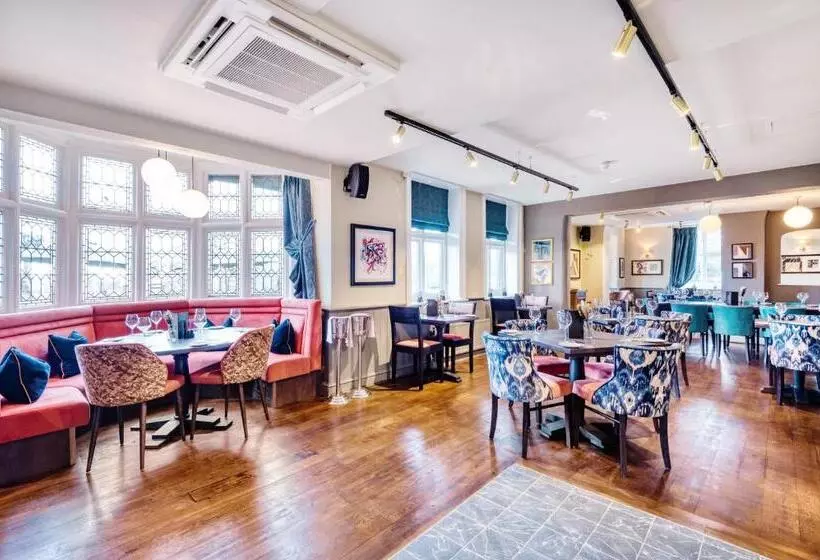 Hotelli The Hand & Sceptre By Innkeeper S Collection