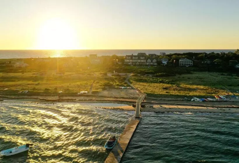 Hotel The Wauwinet Nantucket