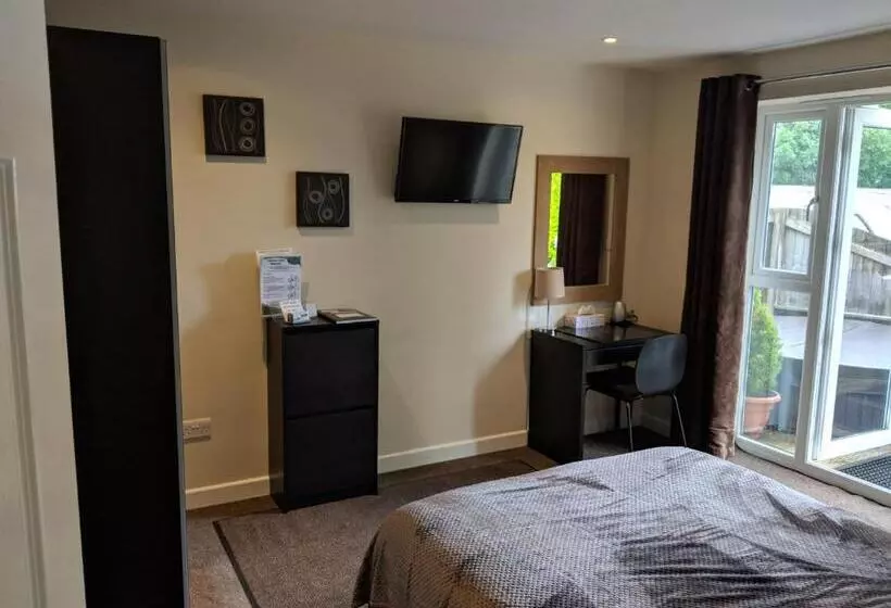 Majatalo Cypress Log Cabins Accommodation