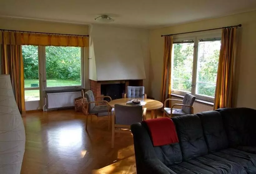 ペンション Liljeholmen Herrgård Hostel