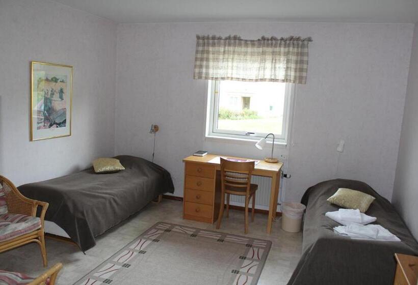 פנסיון Liljeholmen Herrgård Hostel