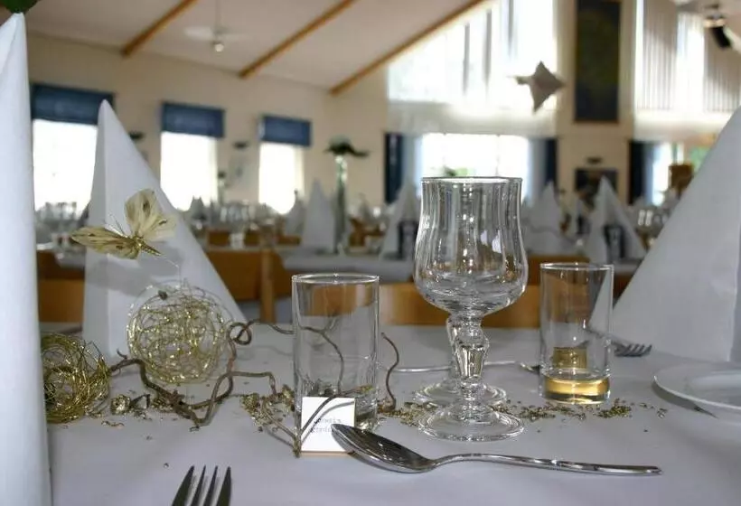 ペンション Liljeholmen Herrgård Hostel