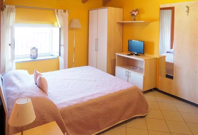 Majatalo Miniappartamenti, Camere Lanterna Blu