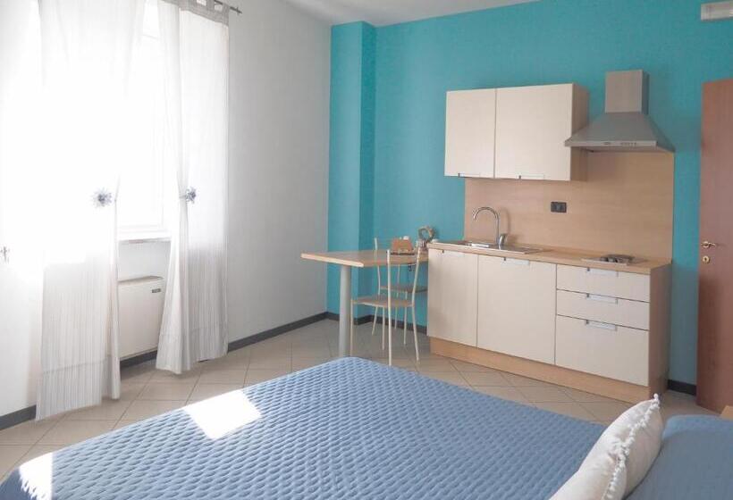 膳宿费 Miniappartamenti, Camere Lanterna Blu