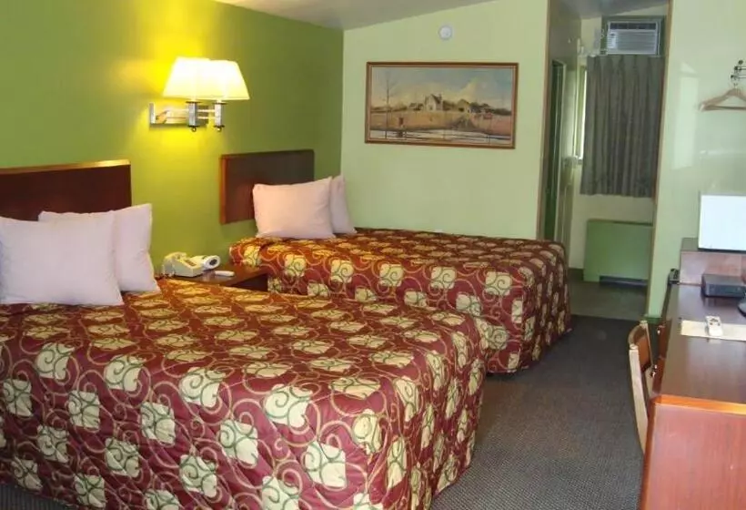 Pinconning Trail Inn Motel