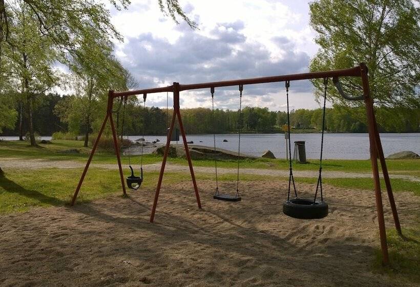 渡假胜地  Långasjönäs Camping & Stugby