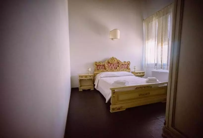 Villa La Lolliana