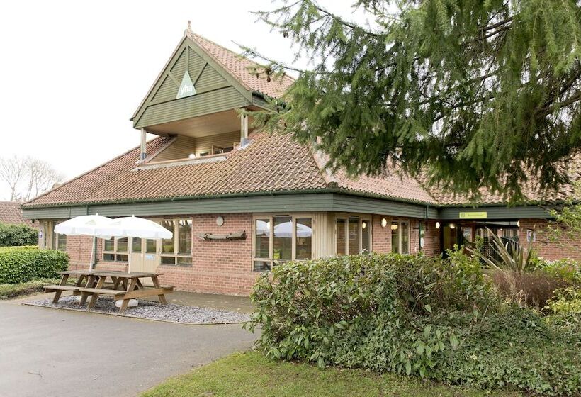 Yha Sherwood Forest   Hostel