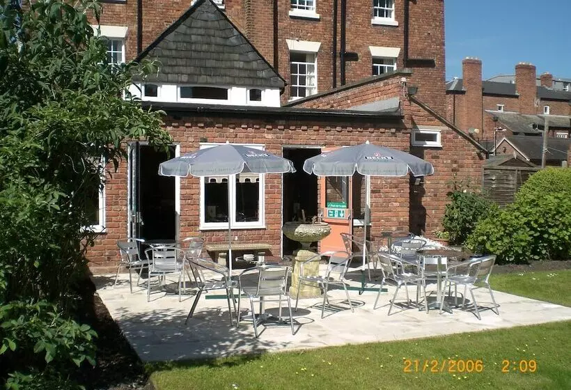 בית מלון כפרי Abbots Mead