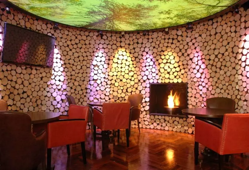 Clanree Hotel & Leisure Centre