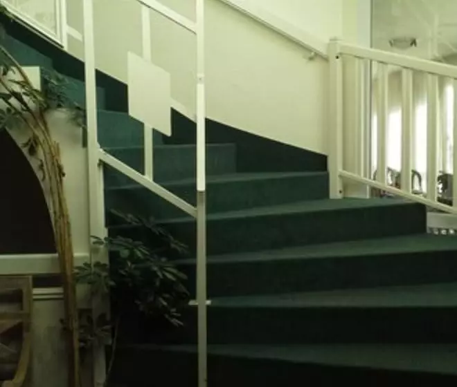 Отель Contact Hôtel Come Inn