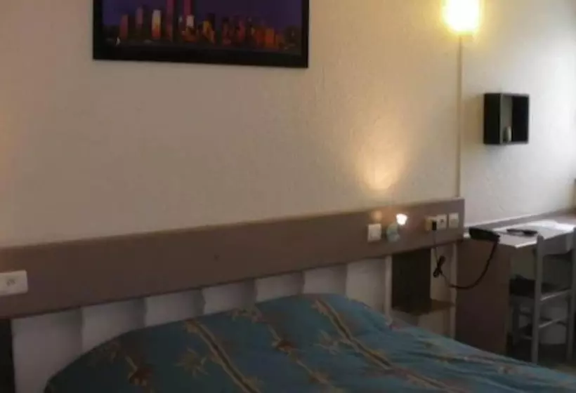 Отель Contact Hôtel Come Inn