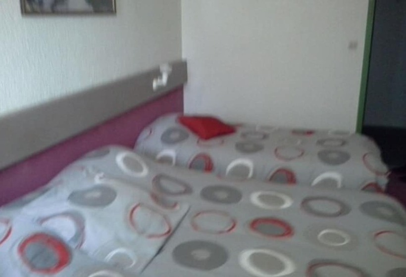 هتل Contact Hôtel Come Inn