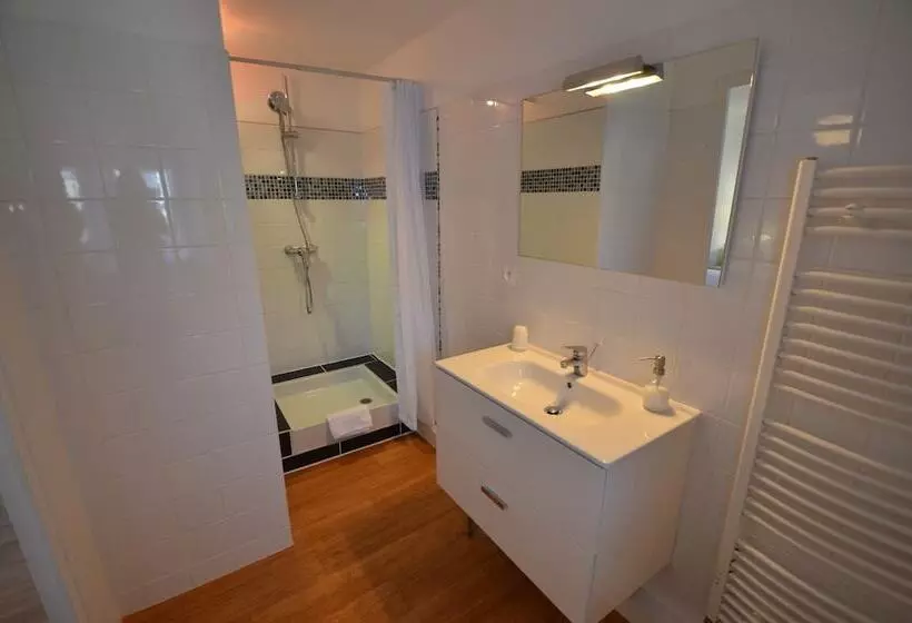 Отель Demeures & Châteaux Hôtel De La Porte Saint Malo