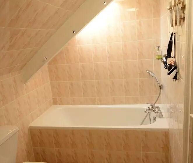 Отель Demeures & Châteaux Hôtel De La Porte Saint Malo