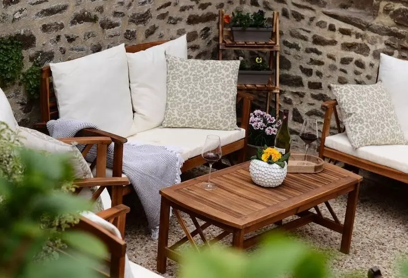 Отель Demeures & Châteaux Hôtel De La Porte Saint Malo