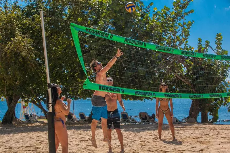 هتل Hedonism Ii Resort