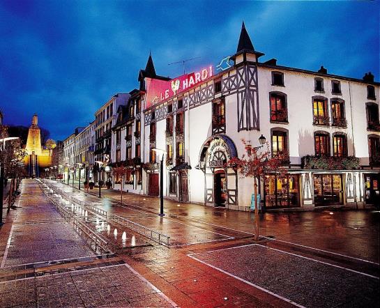 فندق Hostellerie Du Coq Hardi