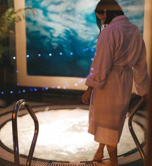 Killarney Plaza Hotel & Spa