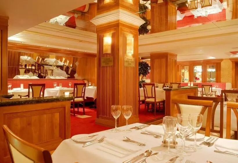 Killarney Plaza Hotel & Spa