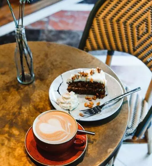 Killarney Plaza Hotel & Spa