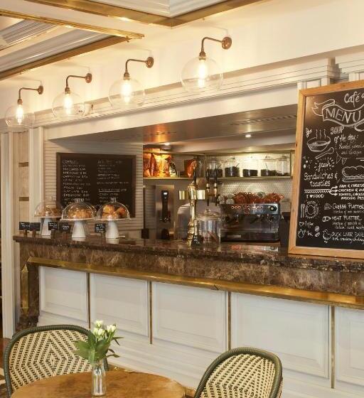 Killarney Plaza Hotel & Spa