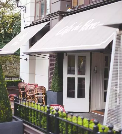 Killarney Plaza Hotel & Spa