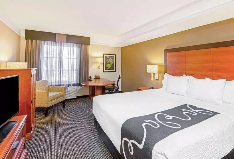 酒店 La Quinta By Wyndham San Antonio Airport